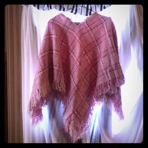 💋 3/$25 NWOT HANDCRAFTED WOOL SHAWL